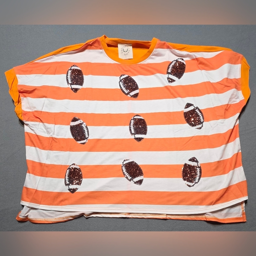 Fantastic Fawn NWOT New In Poly Orange White Patch Striped Football Shirt PTP33 - Picture 2 of 6